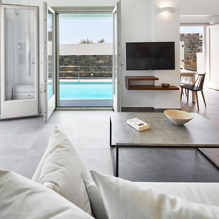 Alchemy Villa - Prive Pool Мегалохори Екстериор снимка